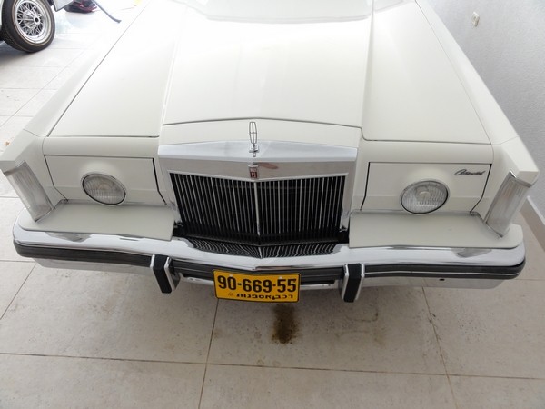 Lincoln Continental Mark VI