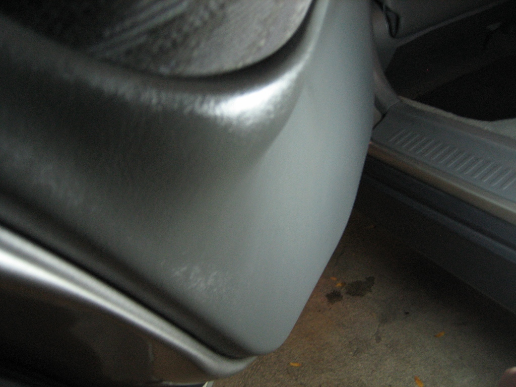 Lower grey plastic with wet Ultima Interior Guard