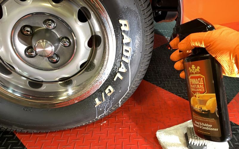 Machine Tire Scrubbing 1971 Charger Mike Phillips