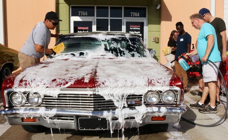 Make money detailing cars mike phillips autogeek