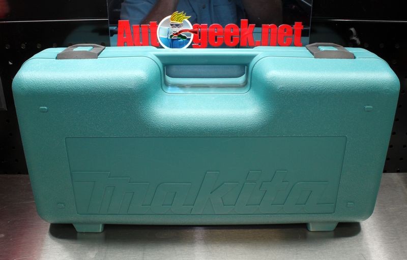 Makita BO6040 Removing Sanding Marks with Mike Phillips