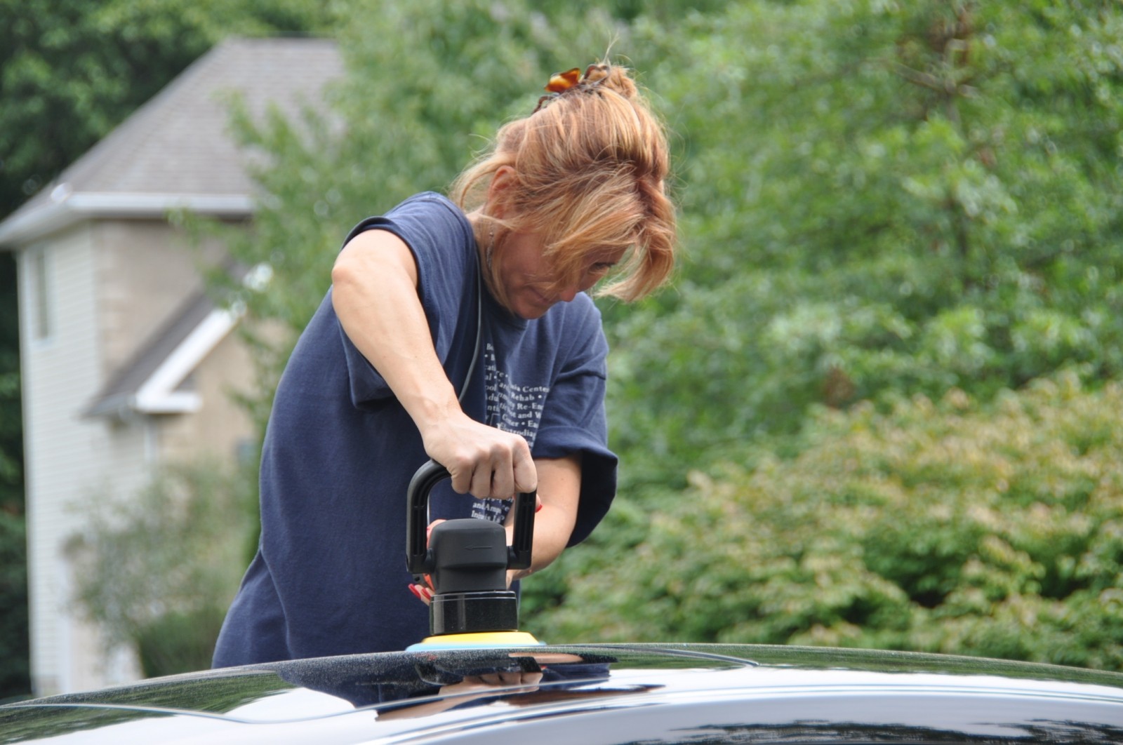 Maxima Mom shows some muscle!