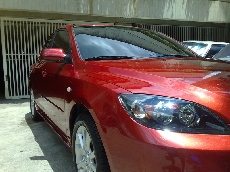 MAZDA3 4