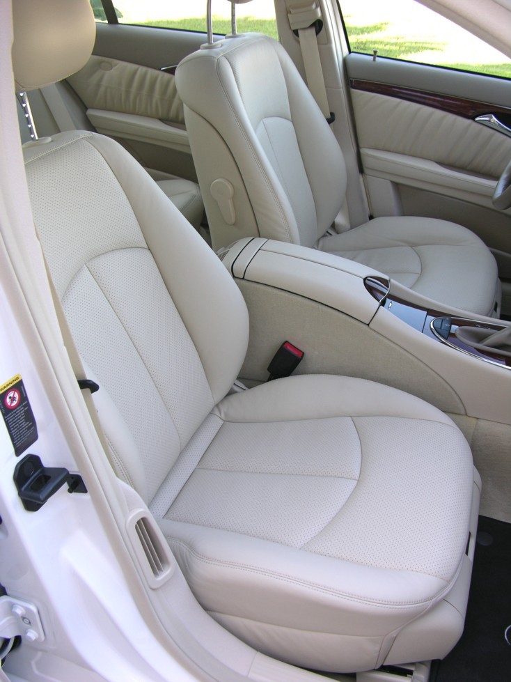 MB E500 Interior Detail