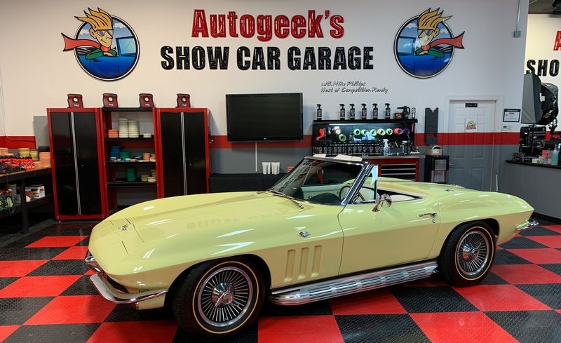Mellow Yellow 2-door Chevy Dr. Beasleys Z1 Corrected Sealed 1965 Corvette