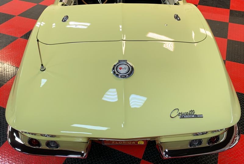 Mellow Yellow 2-door Chevy Dr. Beasleys Z1 Corrected Sealed 1965 Corvette
