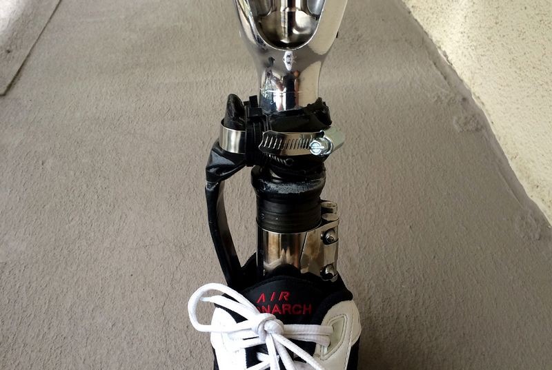 Mike Phillips breaks his robot leg while shooting Autogeek TV Commercial