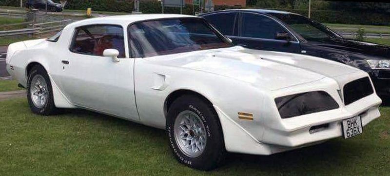 Mike Phillips teaching detailing classes in London at Waxstock