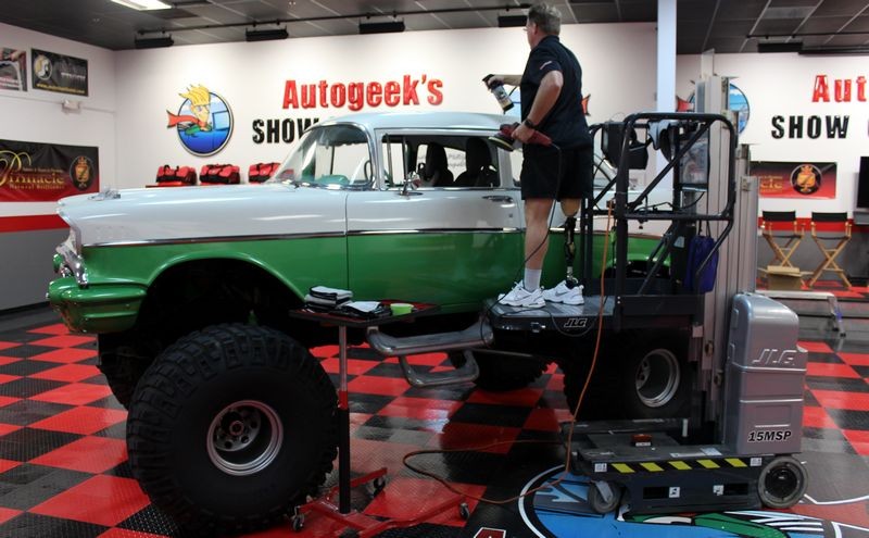 Monster 4x4 1957 Chevy Bel Air