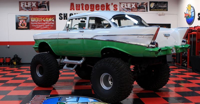 Monster 4x4 1957 Chevy Bel Air