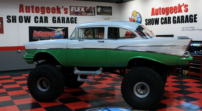 Monster 4x4 1957 Chevy Bel Air