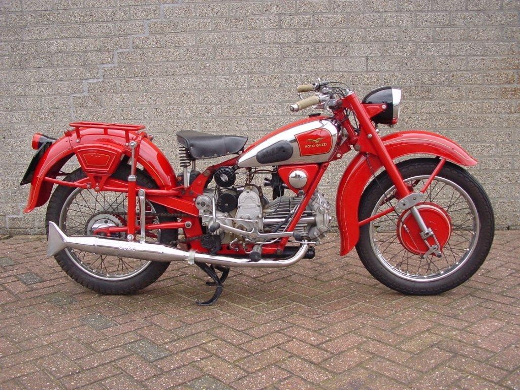 Moto-Guzzi-1947-Astore-primo-tipo-1