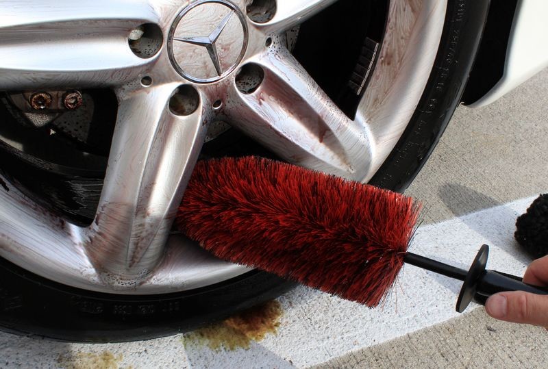 Must have tools to detail a car Mike Phillips Autogeek