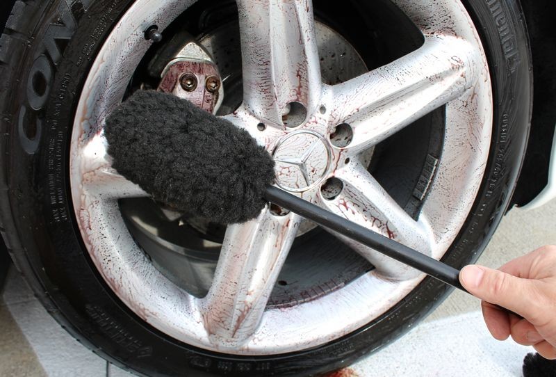 Must have tools to detail a car Mike Phillips Autogeek