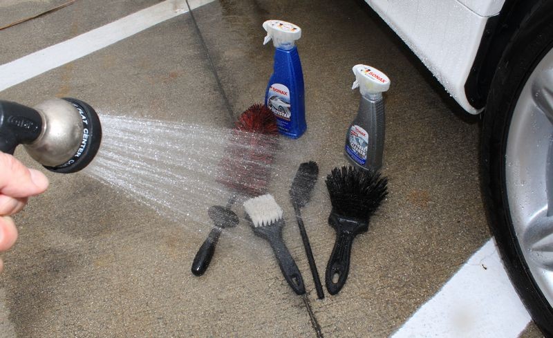 Must have tools to detail a car Mike Phillips Autogeek
