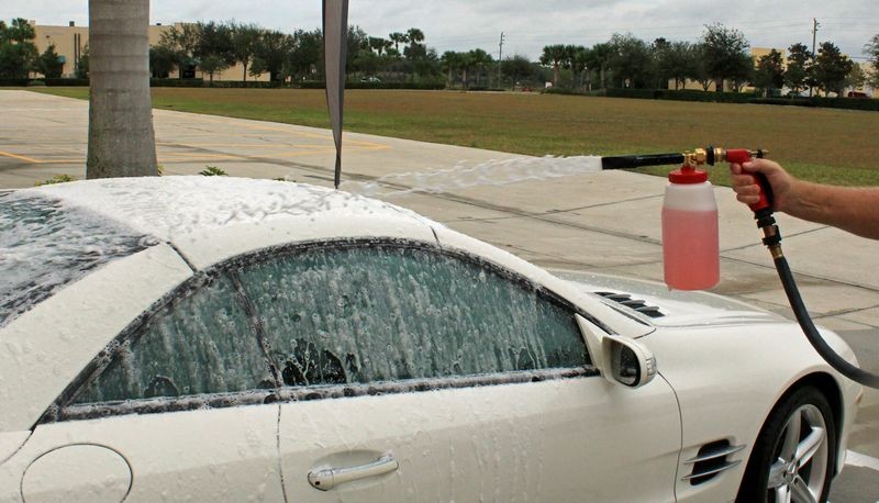 Must have tools to detail a car Mike Phillips Autogeek