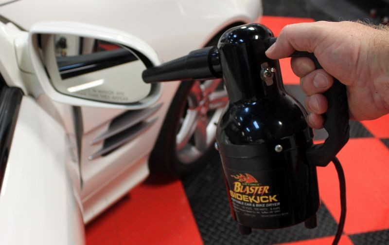 Must have tools to detail a car Mike Phillips Autogeek