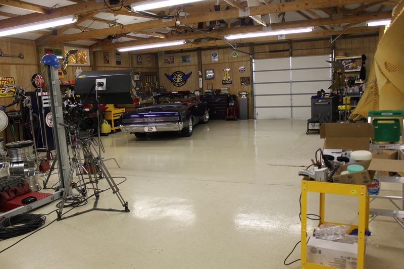My Classic Car with Dennis Gage and Mike Phillips