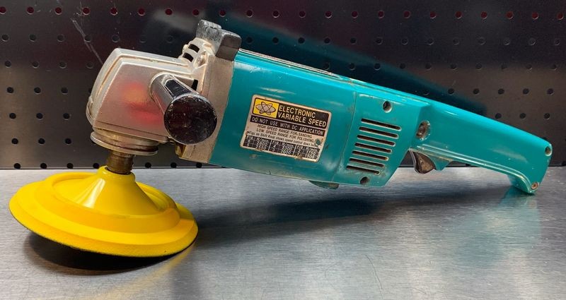 My first rotary buffer Makita 9207SPC Mike Phillips