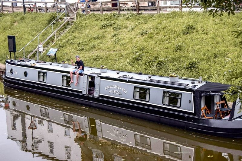 Narrowboat