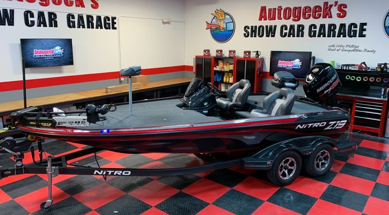 Nitro Bass Fishing Boat