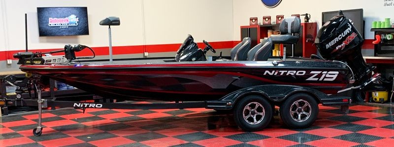 Nitro Bass Fishing Boat