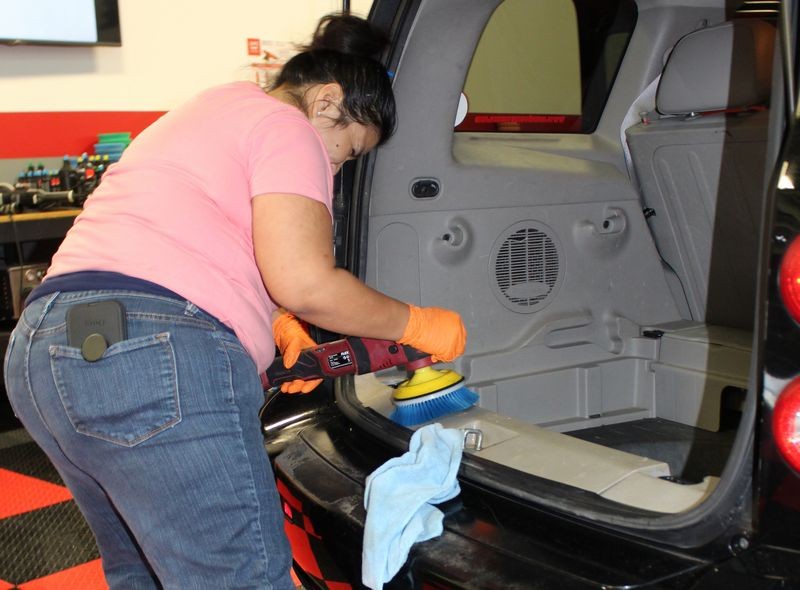 Paint Correction Ceramic Coatings Class Mike Phillips