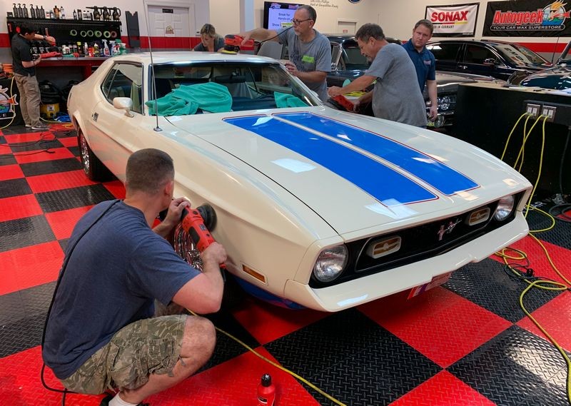 Paint Correction Griots Garage Mike Phillips Autogeek