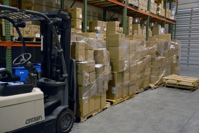 pallets-lined-up