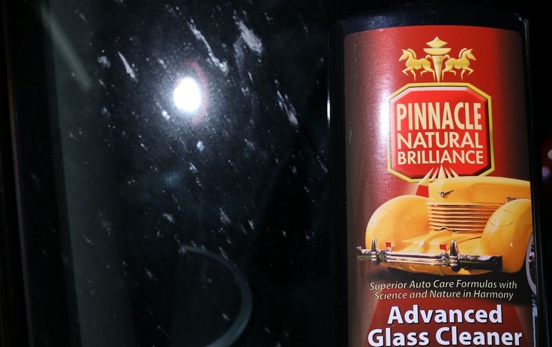 Pinnacle Advanced Glass Cleaner