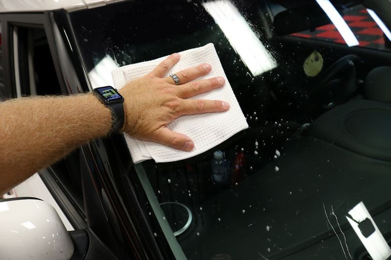 Pinnacle Advanced Glass Cleaner