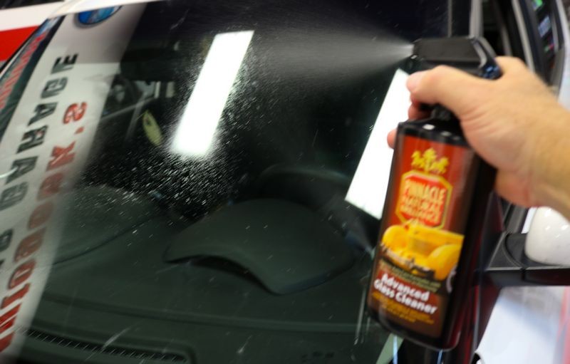 Pinnacle Advanced Glass Cleaner