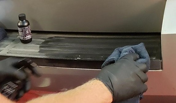 Pinnacle Black Label Ceramic Trim Restorer