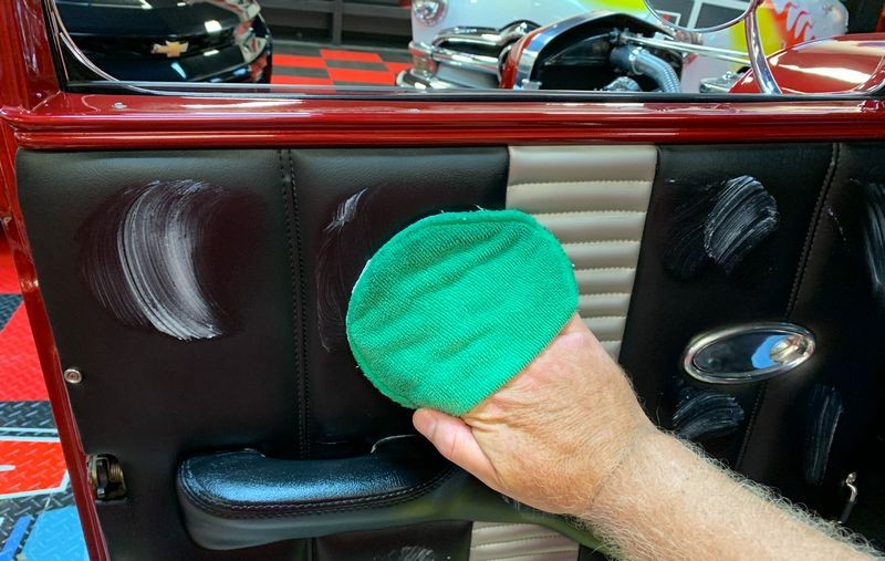 Pinnacle Black Label Leather Balm