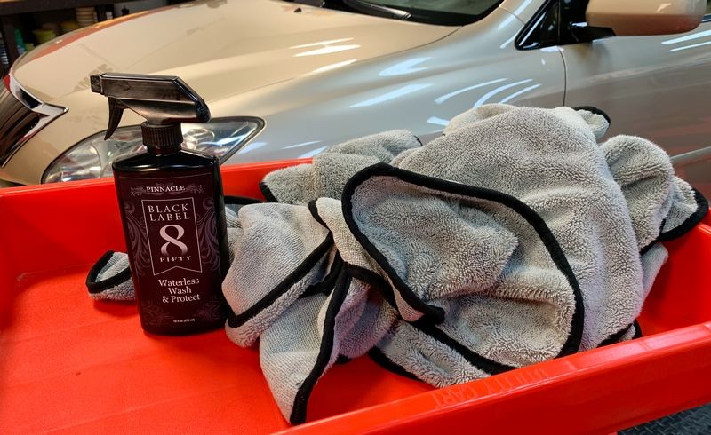Pinnacle Black Label Waterless Wash and Protect