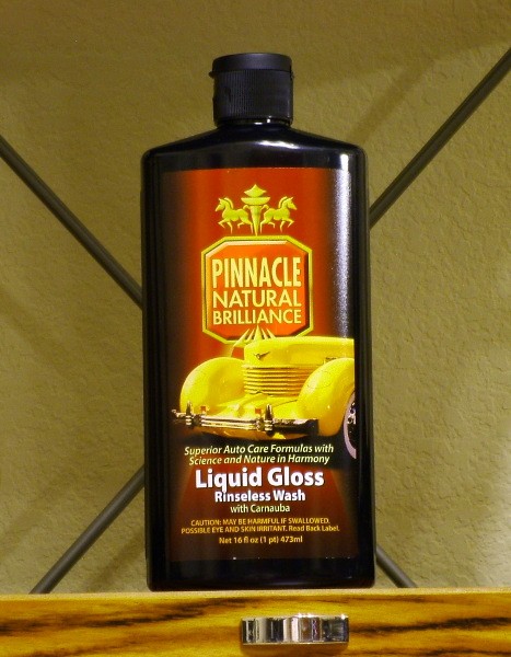 Pinnacle Liquid Gloss Rinseless Wash