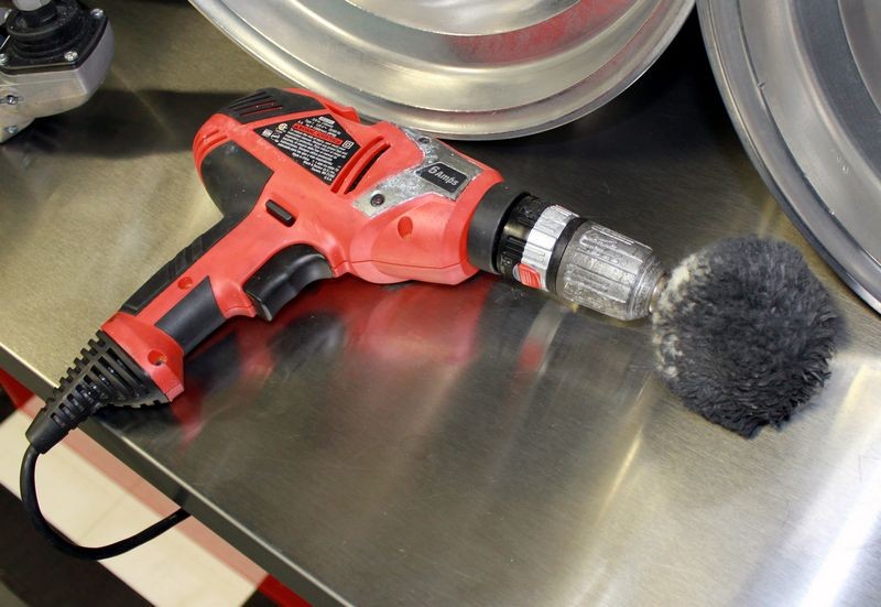 Polishing Aluminum by Machine with Wolfgang Metallwerks