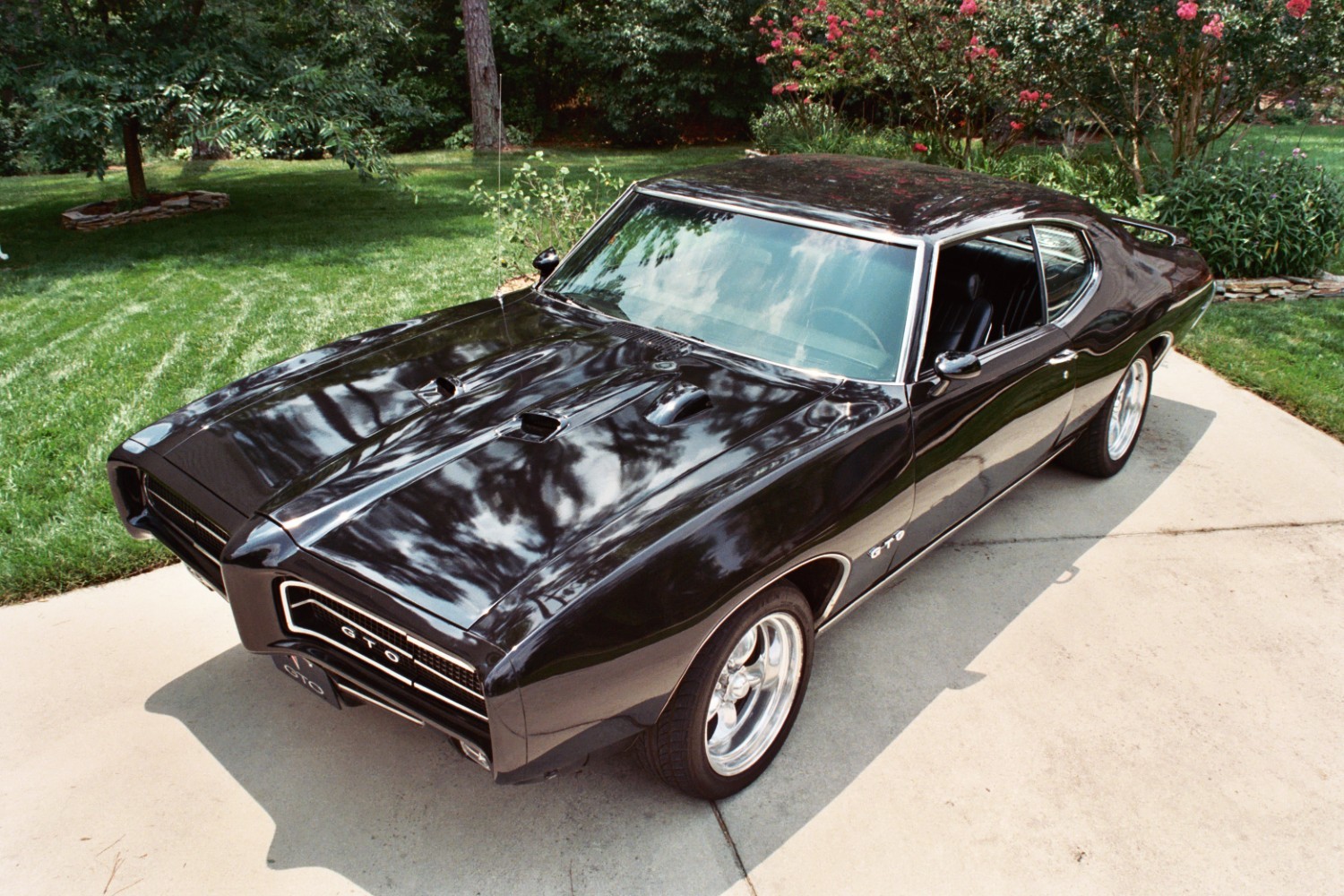 Pontiac Club Cars