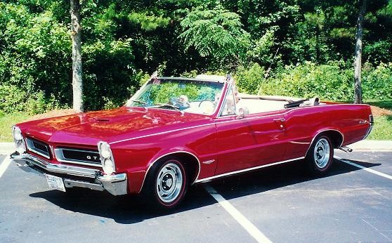 Pontiac Club Cars
