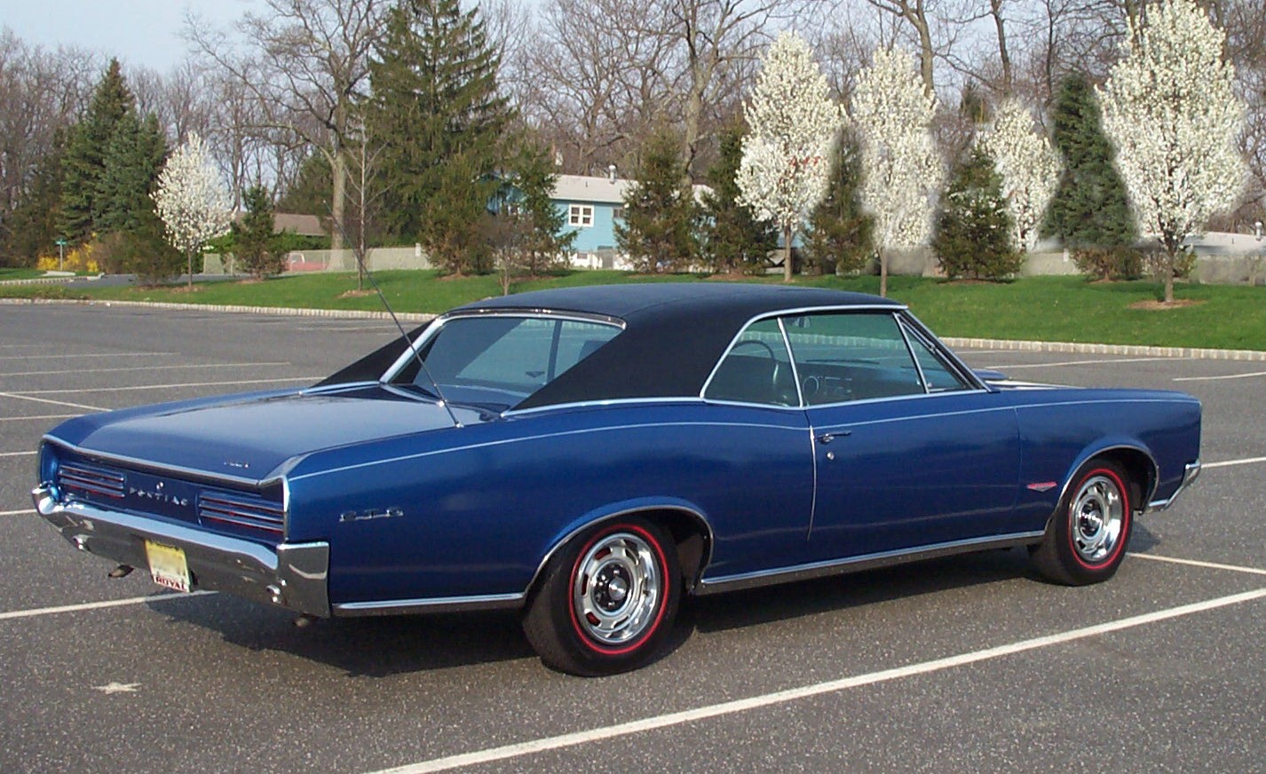 Pontiac Club Cars