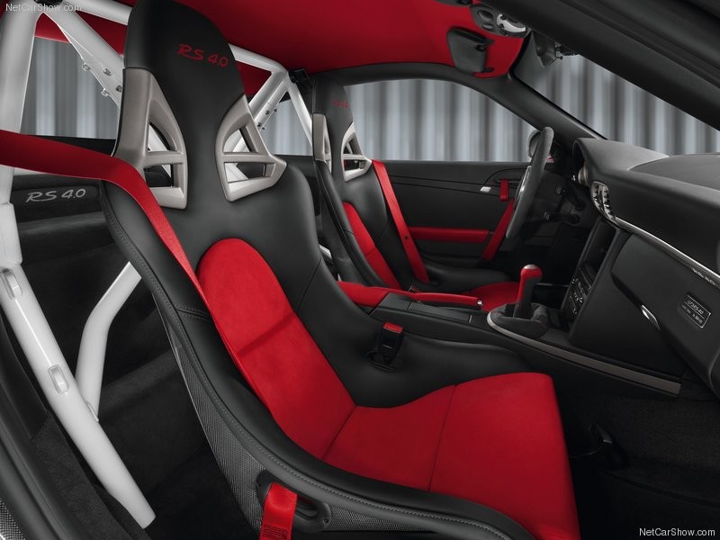 Porsche-911_GT3_RS_4_0_2012_800x600_wallpaper_07