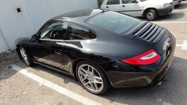 Porsche Carrera 911 polish, wax, detailing by Sharkpolitur TLV Israel