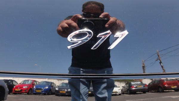 Porsche Carrera 911 polish, wax, detailing by Sharkpolitur TLV Israel