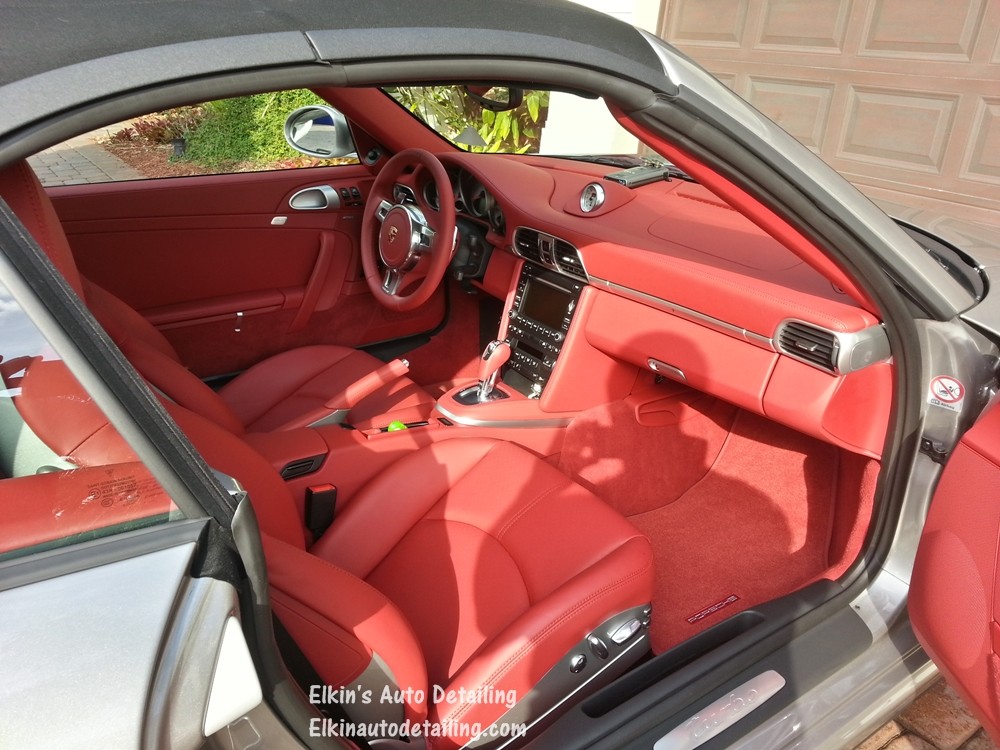 Porsche_911_Turbo_14_
