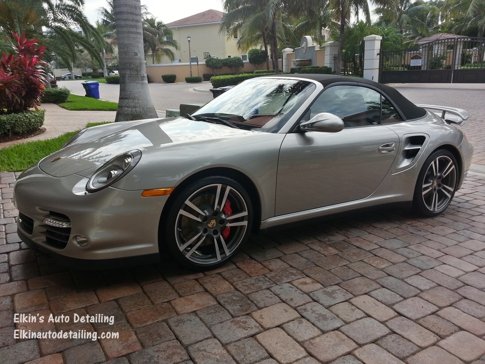 Porsche_911_Turbo_18_