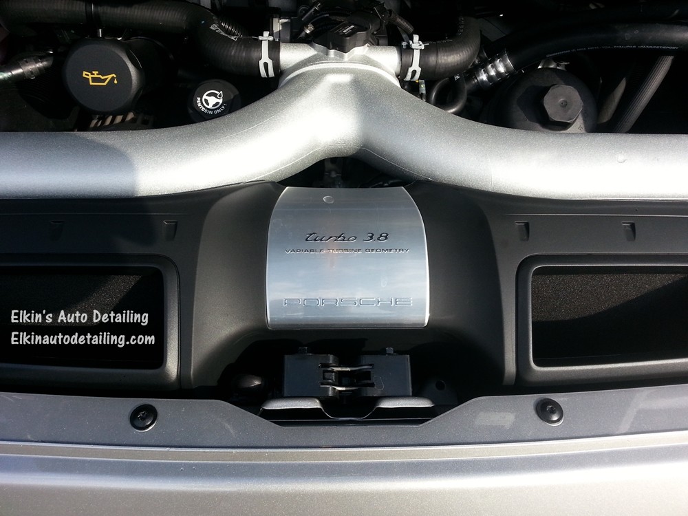 Porsche_911_Turbo_2_