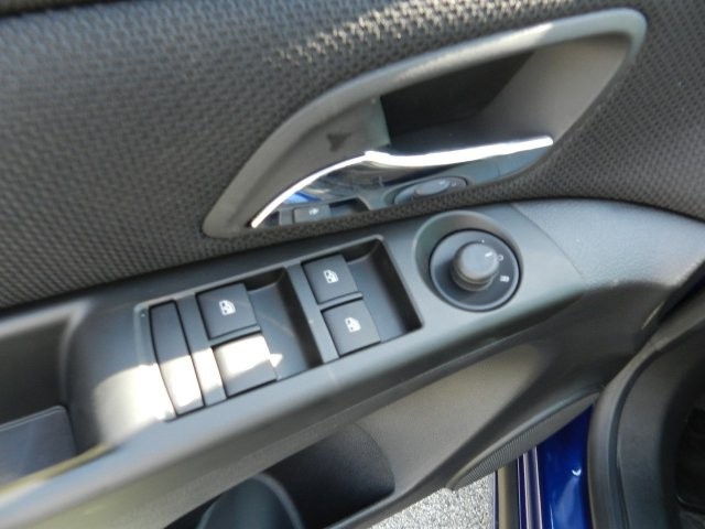 Random Pics of my 12' Cruze LT
