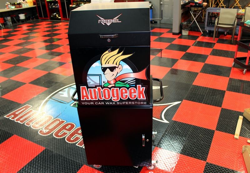Rebel Autogeek Tool Cart by Mike Phillips