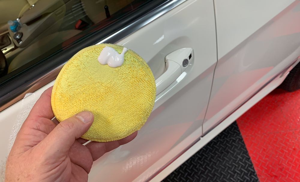 Remove Fingernail Scratches behind door handle