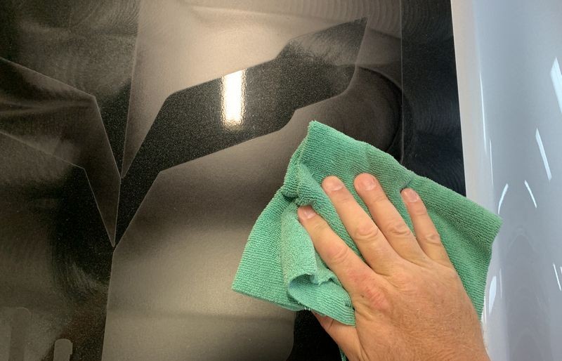 Remove swirls scratches by machine in Vinyl Stripes Decals Graphics Corvett